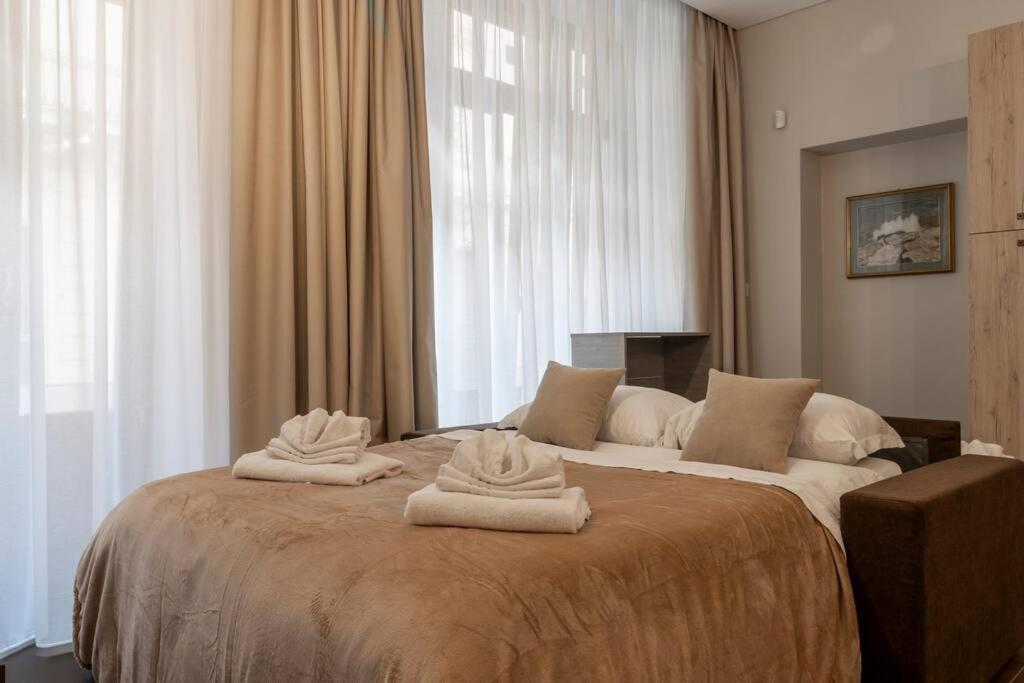 شقة Piazza San Carlo Elegante Loft In Centro - Wi-Fi تورينو المظهر الخارجي الصورة