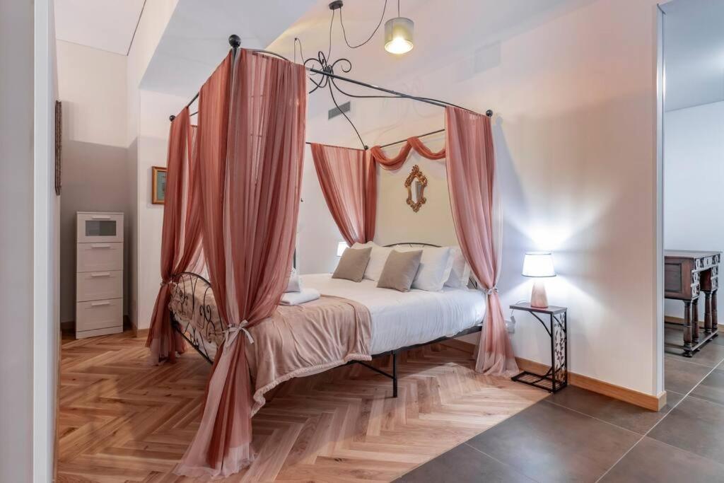 شقة Piazza San Carlo Elegante Loft In Centro - Wi-Fi تورينو المظهر الخارجي الصورة